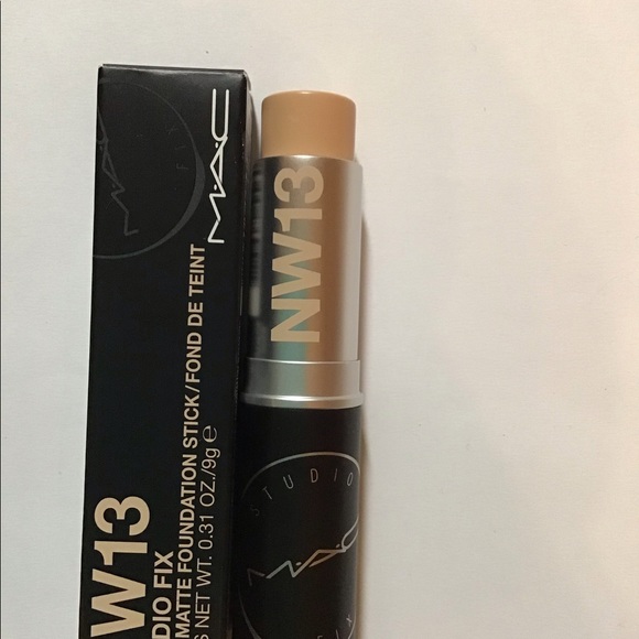 Studio Fix soft matte foundation stick - Picture 6 of 16